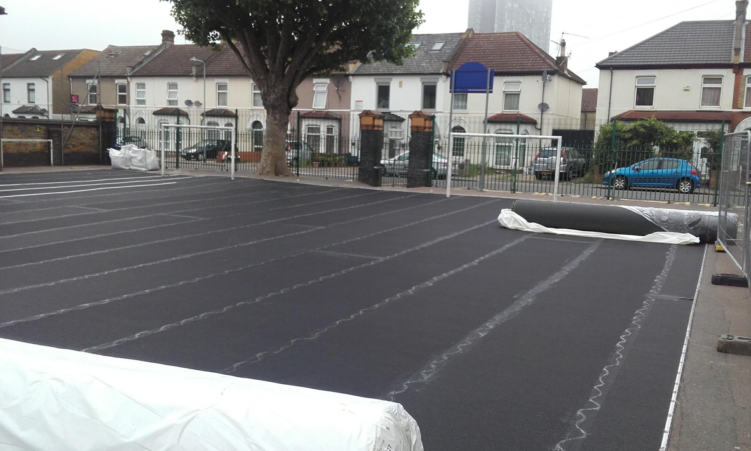 playground rubber underlay installation