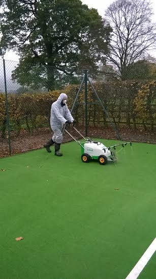 Moss and Algae control on artificial grass Tennis Court