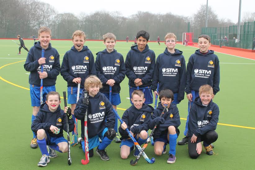 hockey team at cullercoats school