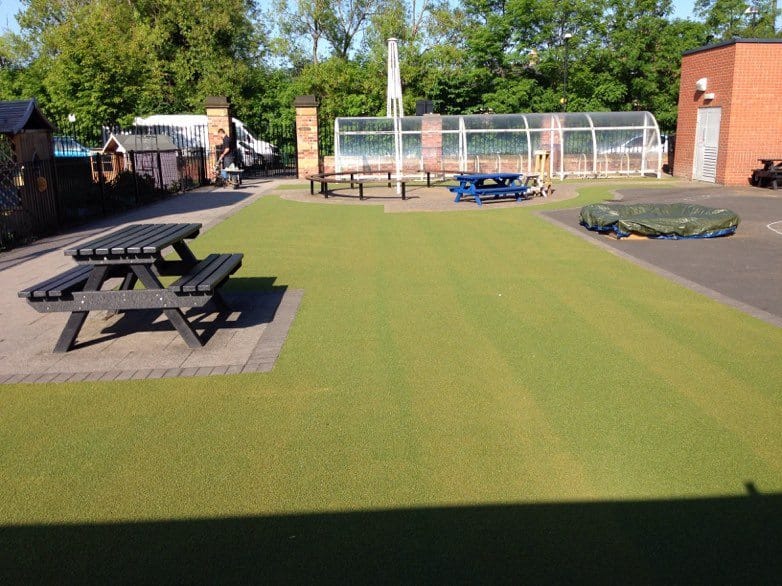 artificial grass lunchtime area